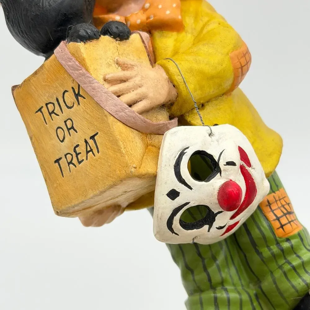 Bethany Lowe Clowning Around Carson Halloween Clown Boy W/ Cat Figurine NEW